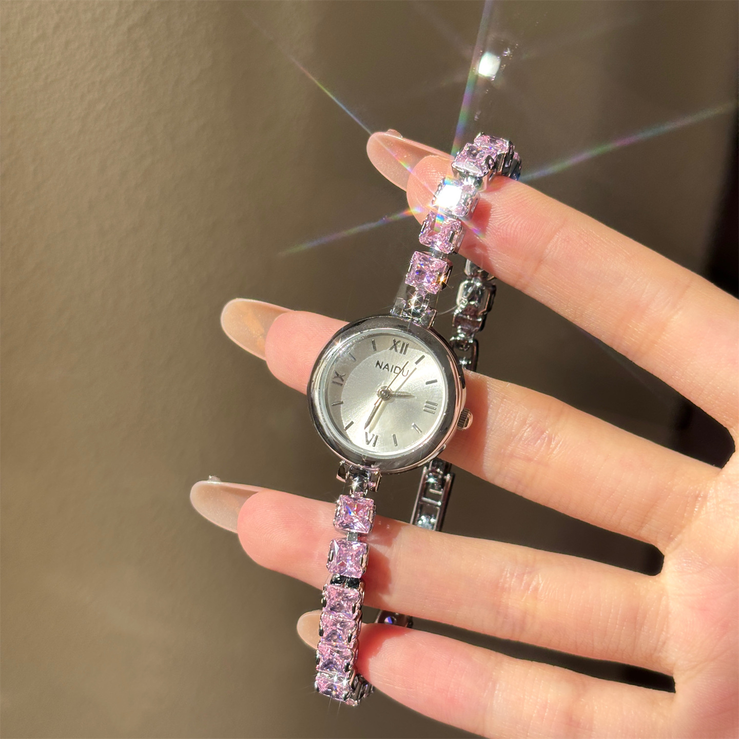 New Fashion Diamond-encrusted  - Luxury Watch Level recension och pris