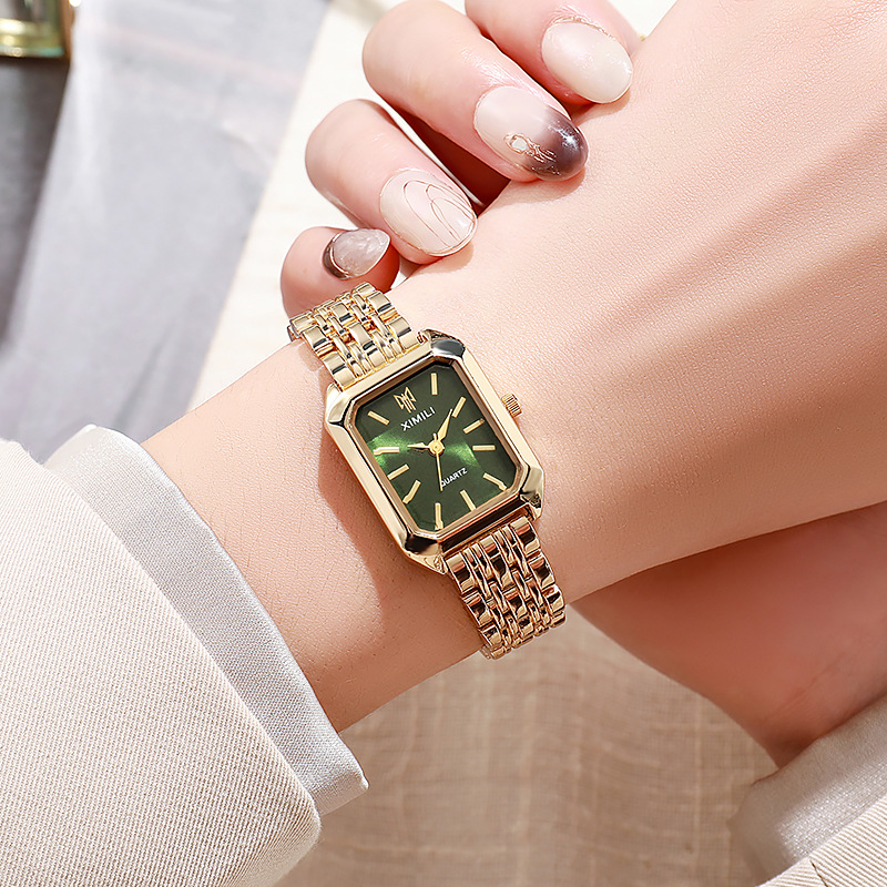 Luxury Women Watches Fashion R - Luxury Women'S Watch recension och pris